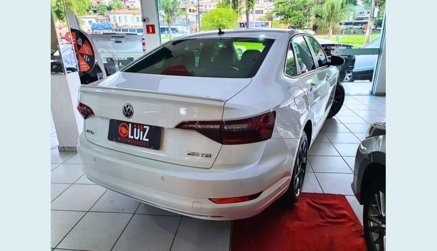 VOLKSWAGEN JETTA CL AF - BRANCO - 2018 Foto 4 (Grande)