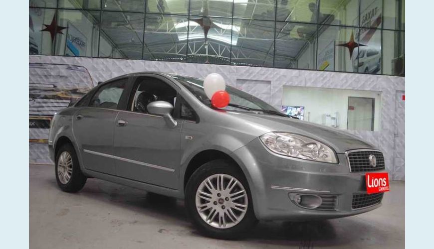 FIAT LINEA ESSENCE 1.8 16V FLEX - PRATA - 2014 Foto 4 (Grande)