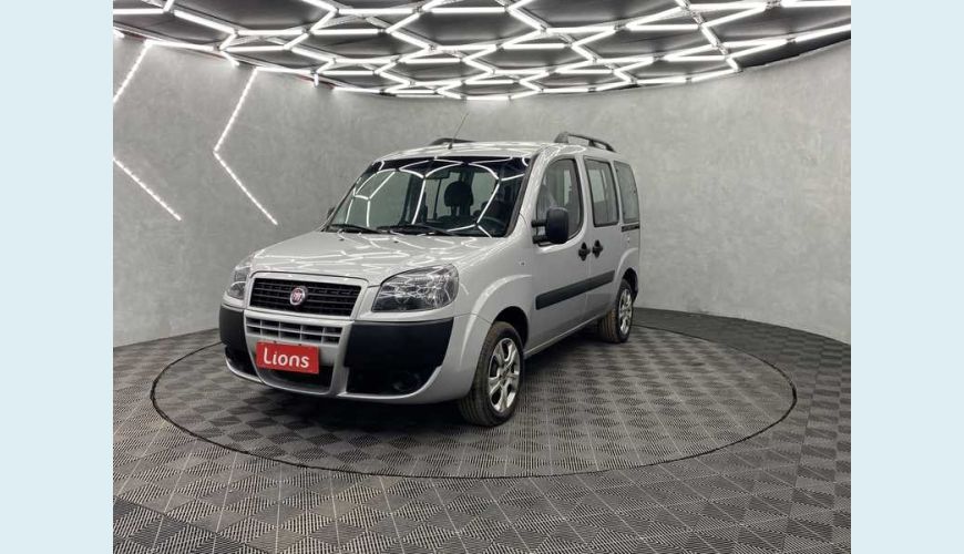 FIAT DOBLO ESSENCE 1.8 16V FLEX - PRATA - 2020 Foto 4 (Grande)