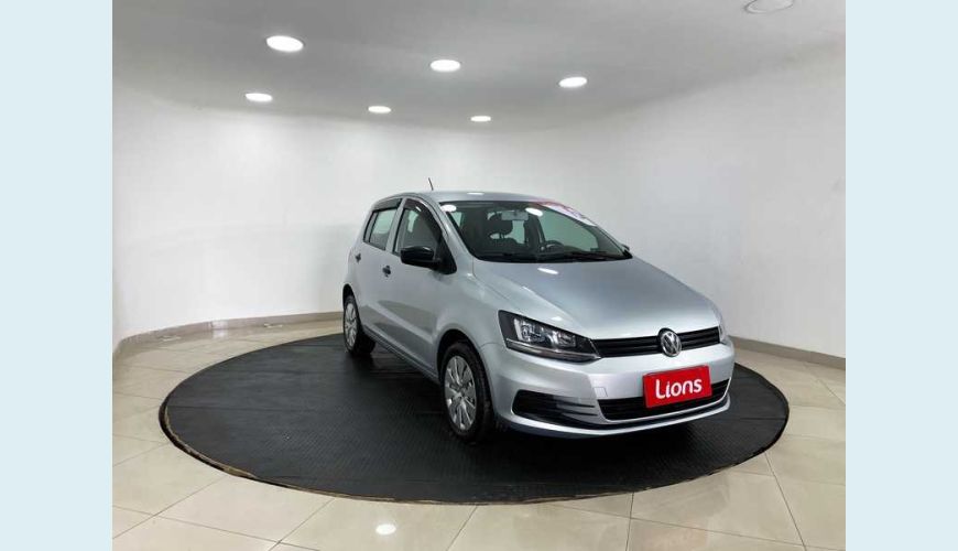 VOLKSWAGEN FOX TRENDLINE 1.0 TEC FLEX - PRATA - 2015 Foto 4 (Grande)
