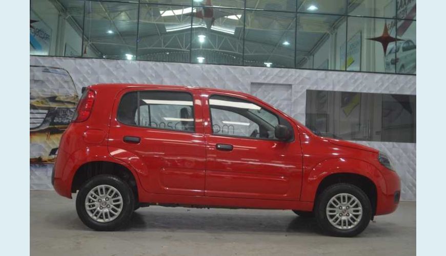 FIAT UNO VIVACE CELEB. 1.0 8V FLEX 4P - VERMELHO - 2016 Foto 4 (Grande)