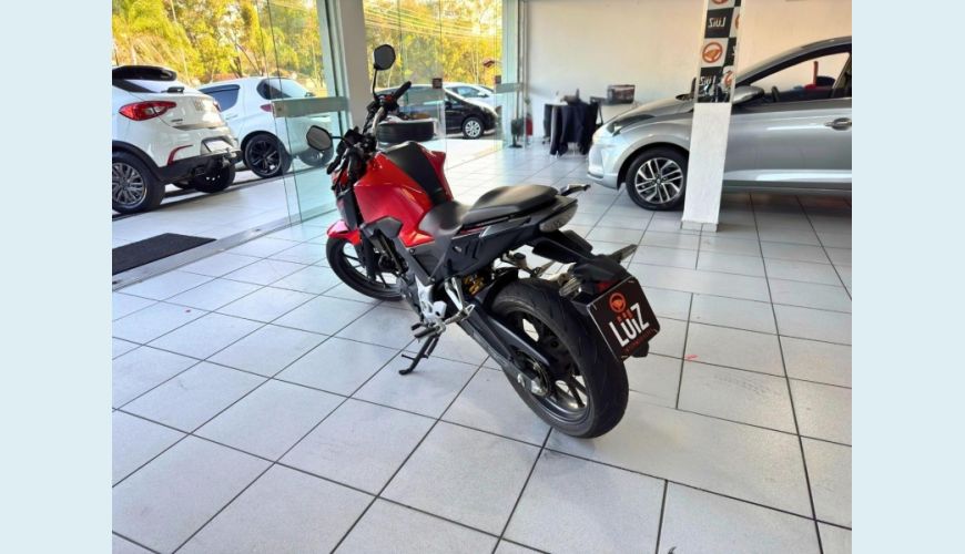 HONDA CB 300F TWISTER ABS - VERMELHO - 2024 Foto 4 (Grande)