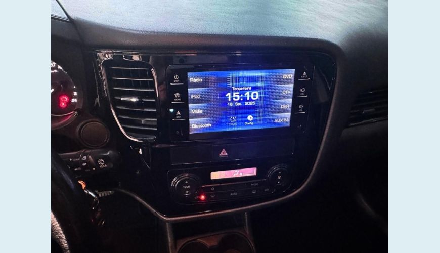 MITSUBISHI OUTLANDER 2.0 - BRANCO - 2016 Foto 4 (Grande)