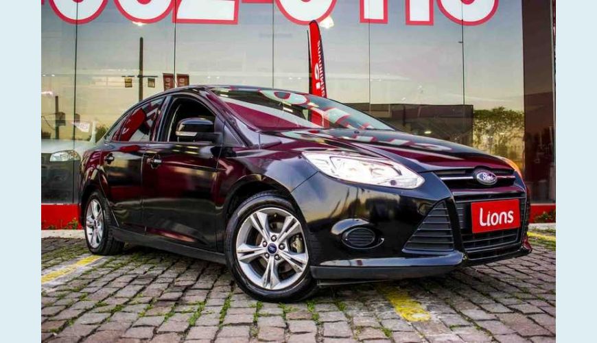 FORD FOCUS HATCH SE 2.0 16V POWERSHIFT - PRETO - 2015 Foto 4 (Grande)