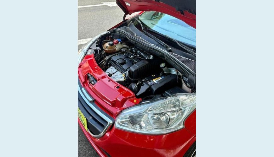 PEUGEOT 208 ACTIVE PACK - VERMELHO - 2015 Foto 4 (Grande)