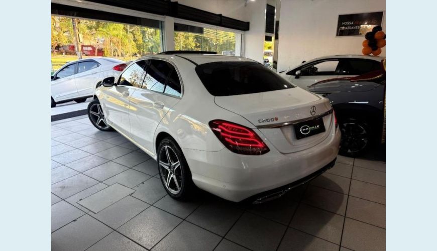 MERCEDES-BENZ C200 AMG LINE - BRANCO - 2016 Foto 4 (Grande)