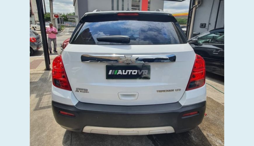 CHEVROLET TRACKER LTZ 1.8 16V FLEX 4X2 AUT. - BRANCO - 2015 Foto 4 (Grande)