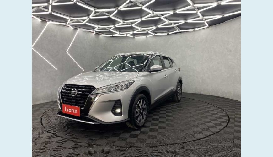 NISSAN KICKS SENSE 1.6 FLEX AUT. - PRATA - 2022 Foto 4 (Grande)