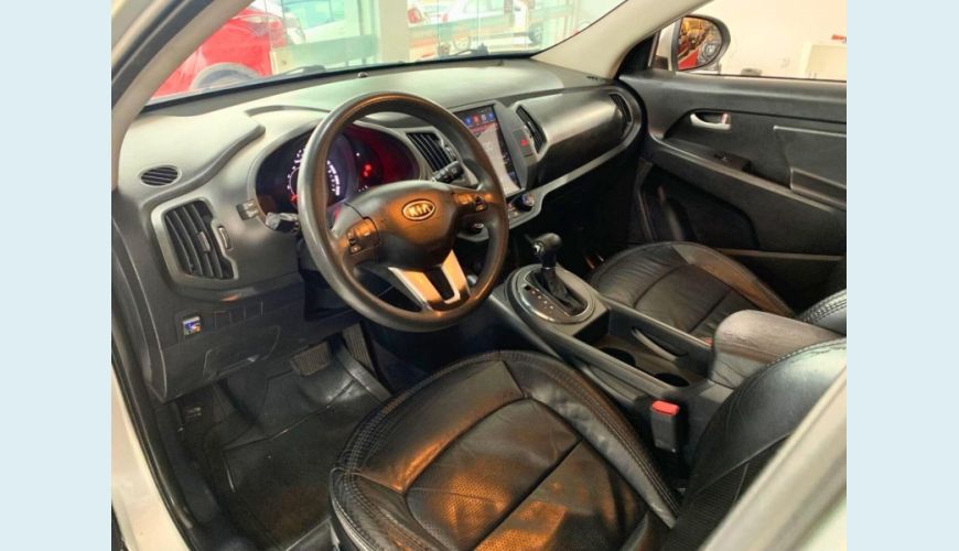 KIA SPORTAGE LX3 2.0G4 - PRATA - 2011 Foto 4 (Grande)