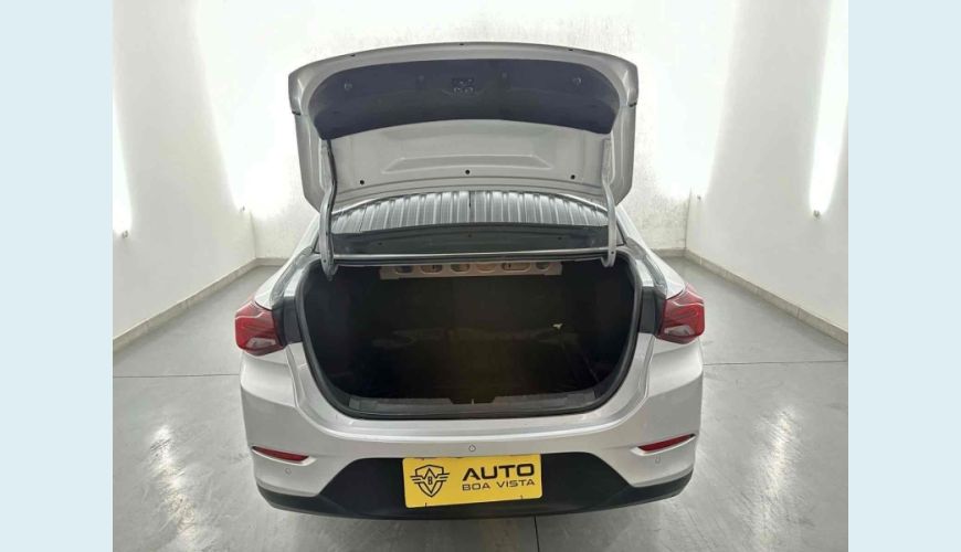 CHEVROLET ONIX - BRANCO - 2023 Foto 4 (Grande)