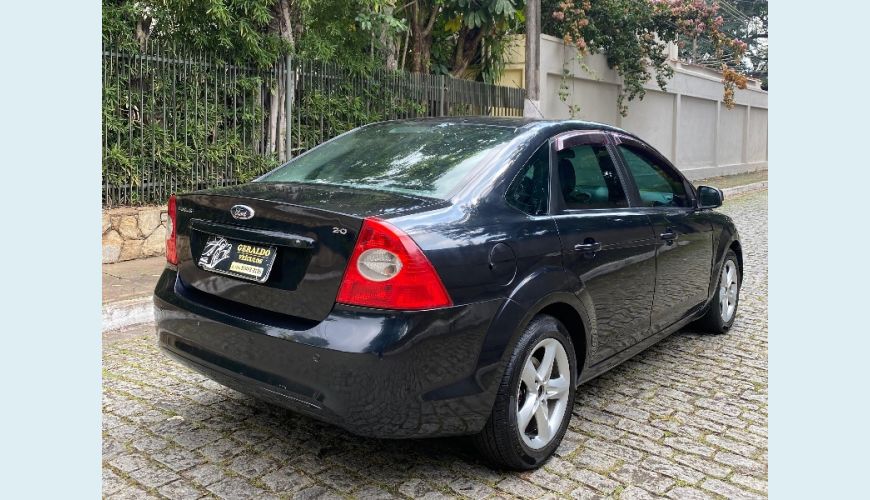 FORD FOCUS 2.0 16V/ 2.0 16V FLEX 5P - PRETO - 2011 Foto 4 (Grande)