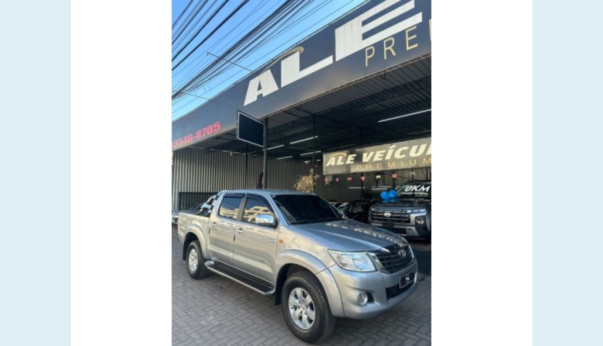 TOYOTA HILUX - PRATA - 2015 Foto 4 (Grande)