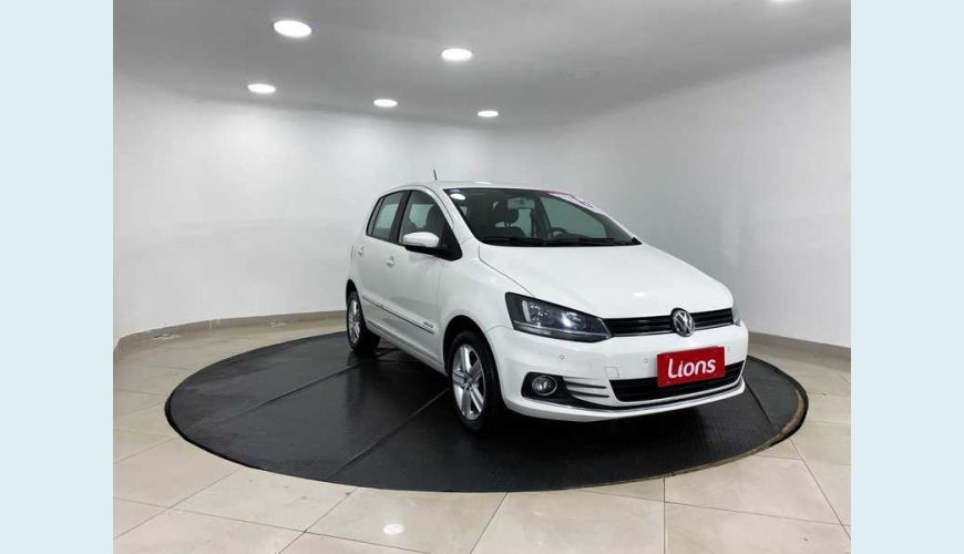 VOLKSWAGEN FOX 1.6 16V MSI HIGHLINE FLEX - BRANCO - 2016 Foto 4 (Grande)