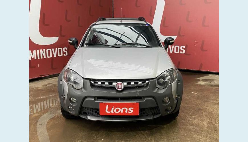 FIAT STRADA ADVENTURE 1.8 16V FLEX CD - PRATA - 2011 Foto 4 (Grande)