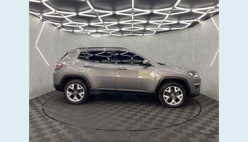 JEEP COMPASS 2.0 LONGITUDE 4X2 AUT. FLEX - CINZA - 2019 Foto 4 (Grande)