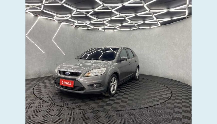 FORD FOCUS HATCH GLX 2.0 16V (FLEX) (AUT) - CINZA - 2011 Foto 4 (Grande)