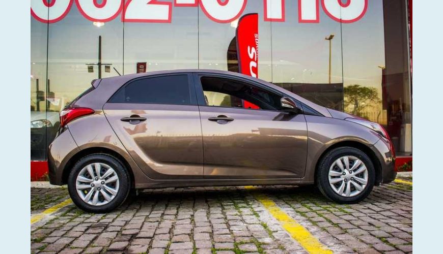 HYUNDAI HB 20S 1.0 COMFORT PLUS (FLEX) - MARROM - 2018 Foto 4 (Grande)