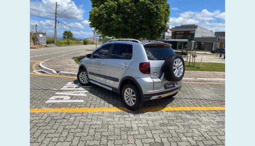 VOLKSWAGEN CROSSFOX I-MOTION 1.6 VHT (FLEX) - PRATA - 2013 Foto 4 (Grande)