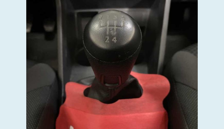 VOLKSWAGEN VOYAGE 1.0 MPI (FLEX) - PRETO - 2021 Foto 4 (Grande)