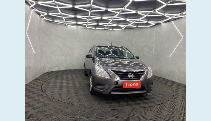 NISSAN VERSA 1.0 12V V-DRIVE (FLEX) - CINZA - 2021 Foto 4 (Grande)