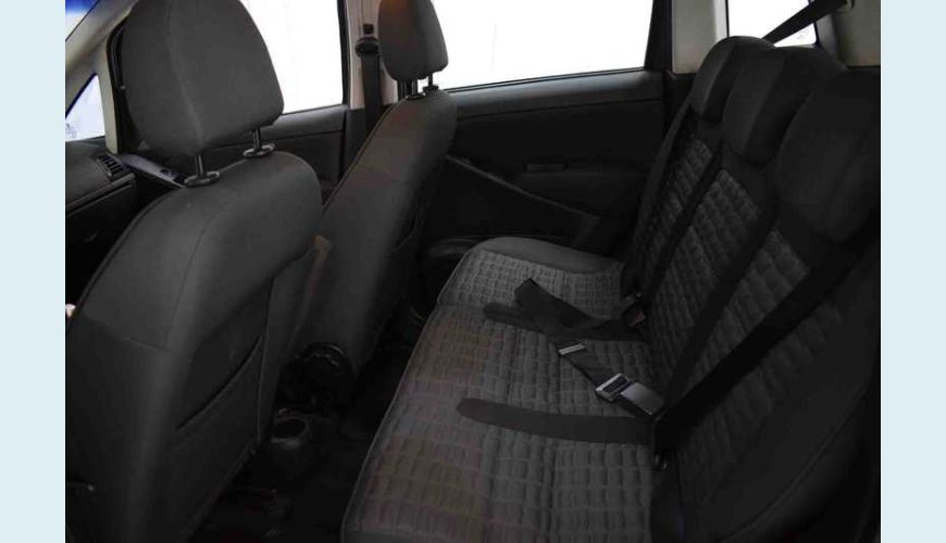 FIAT IDEA ADVENTURE 1.8 16V E.TORQ (FLEX) - VERDE - 2013 Foto 4 (Grande)