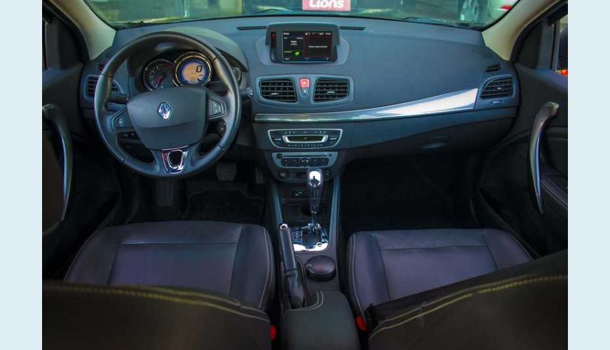 RENAULT FLUENCE 2.0 16V PRIVILEGE X-TRONIC (FLEX) - PRETO - 2017 Foto 4 (Grande)