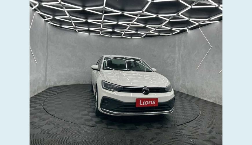 VOLKSWAGEN VIRTUS TSI 1.0 FLEX 12V 4P MEC. - BRANCO - 2023 Foto 4 (Grande)