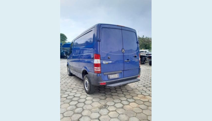 MERCEDES-BENZ SPRINTER 2.2 FURGÃO STREET 311 CDI DIESEL 3P MANUAL - AZUL - 2013 Foto 4 (Grande)