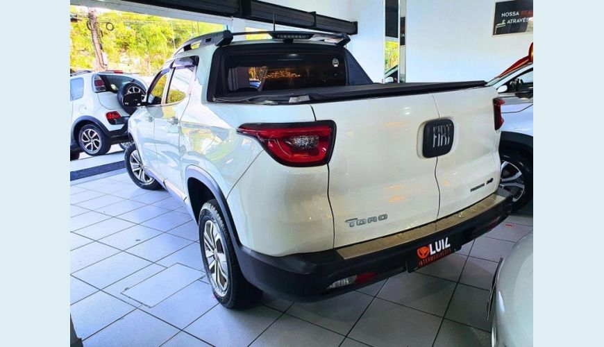 FIAT TORO FREEDOM AT - BRANCO - 2018 Foto 4 (Grande)