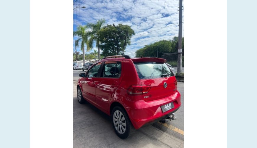 VOLKSWAGEN FOX - VERMELHO - 2015 Foto 4 (Grande)