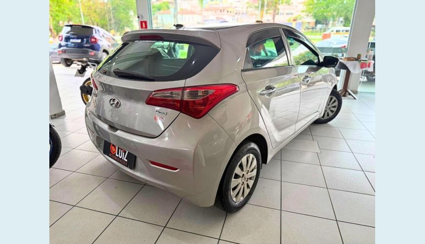 HYUNDAI HB 20 1.0M 1.0 M - PRATA - 2013 Foto 4 (Grande)