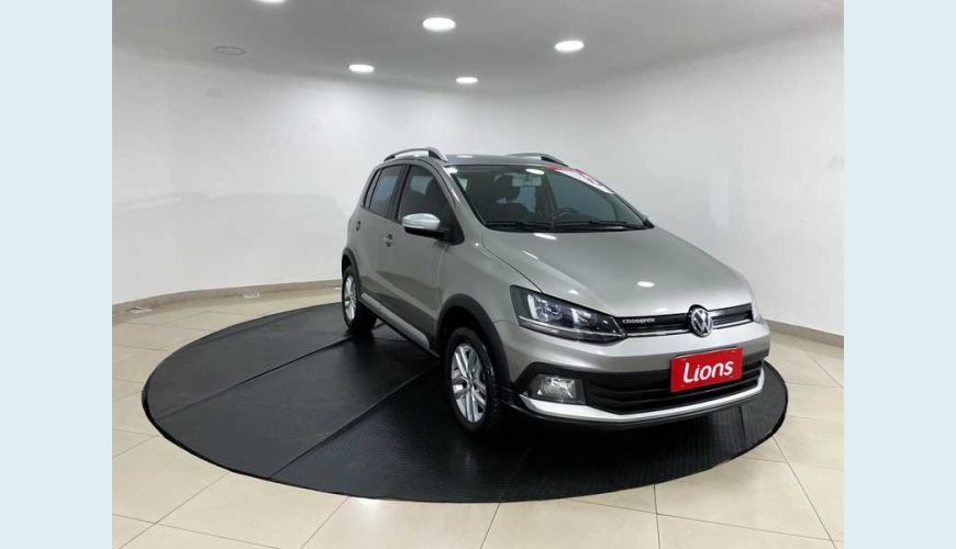 VOLKSWAGEN CROSSFOX 1.6 16V MSI (FLEX) - PRATA - 2016 Foto 4 (Grande)