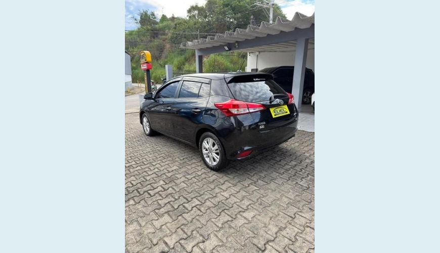 TOYOTA YARIS HB XL 13 AT - PRETO - 2019 Foto 4 (Grande)