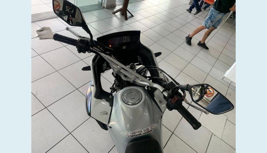 HONDA XRE 300 ABS - PRATA - 2019 Foto 4 (Grande)