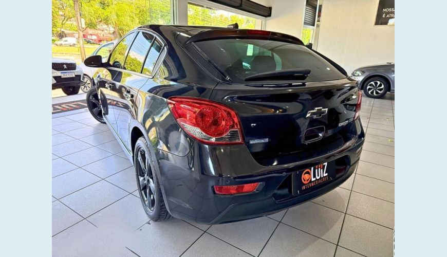 CHEVROLET CHEV CRUZE LTZ HB AT - PRETO - 2012 Foto 4 (Grande)