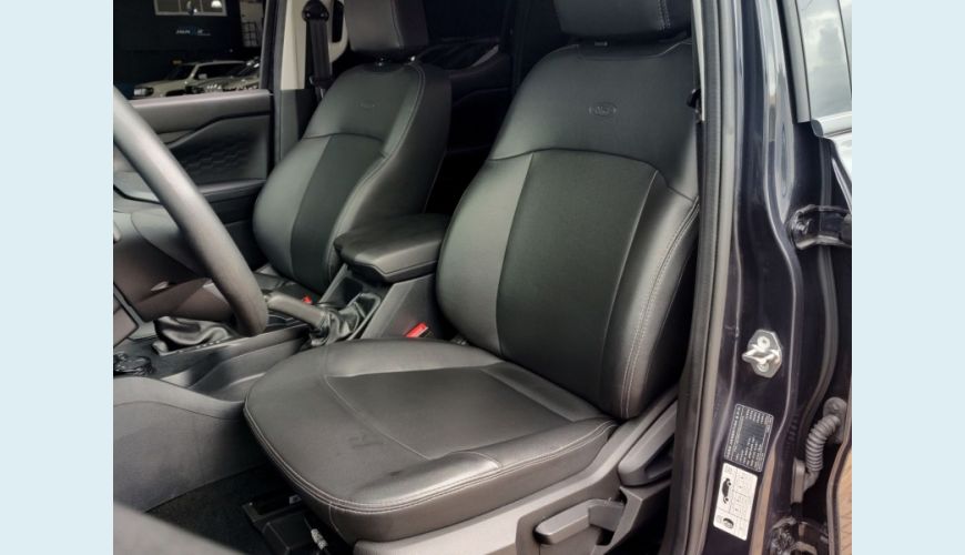 FORD RANGER - PRETO - 2025 Foto 4 (Grande)