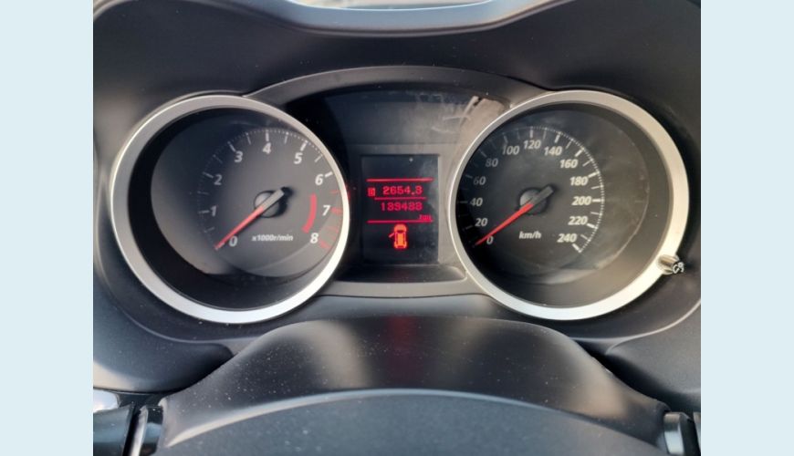 MITSUBISHI LANCER - BRANCO - 2018 Foto 4 (Grande)