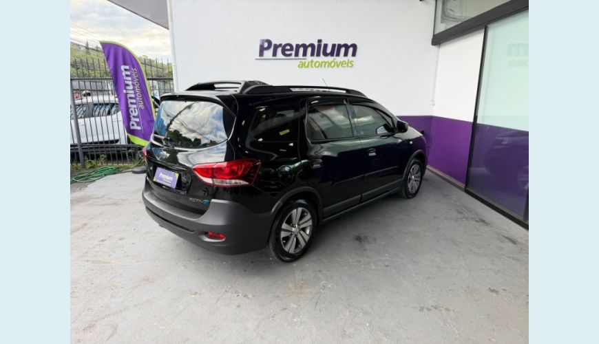 CHEVROLET SPIN - PRETO - 2022 Foto 4 (Grande)