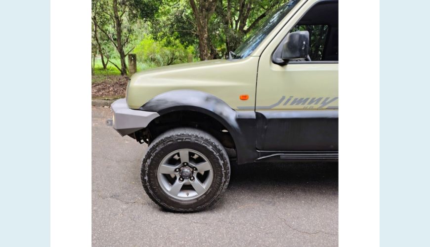 SUZUKI JIMNY - VERDE - 2011 Foto 4 (Grande)