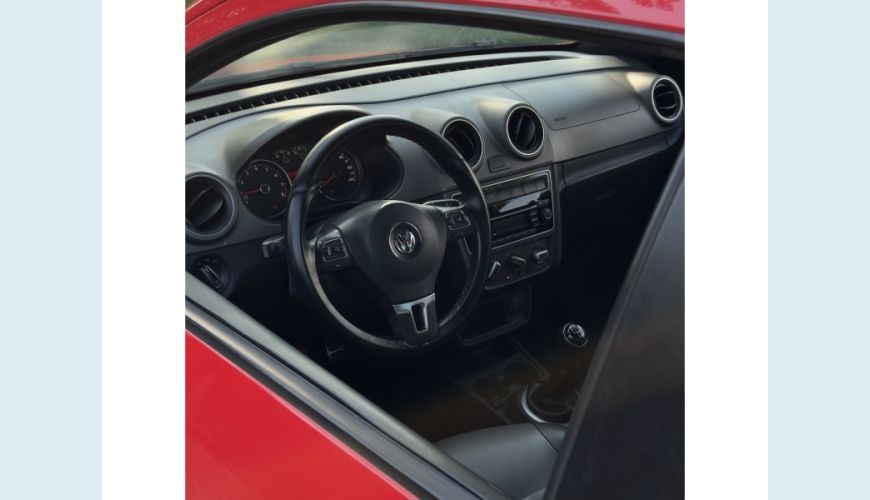 VOLKSWAGEN SAVEIRO - VERMELHO - 2015 Foto 4 (Grande)