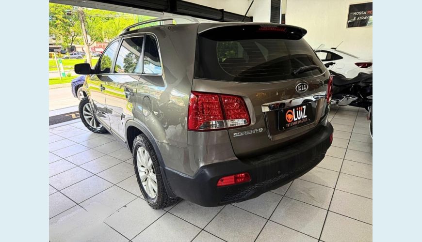 KIA SORENTO EX2 2.4G27 - CINZA - 2012 Foto 4 (Grande)