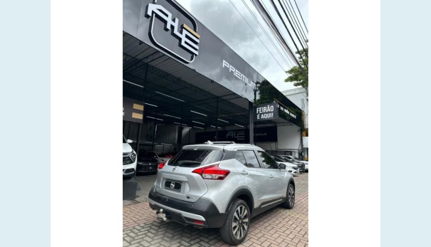 NISSAN KICKS FLEX AUT. 4P - PRATA - 2017 Foto 4 (Grande)