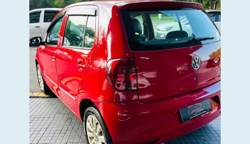 VOLKSWAGEN FOX 1.0 MI FLEX 8V MANUAL 4P - VERMELHO - 2011 Foto 4 (Grande)