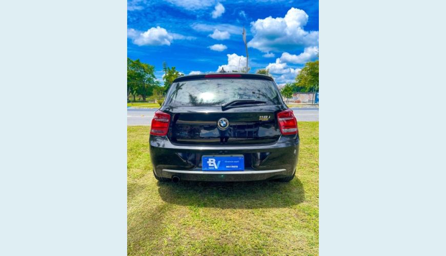 BMW 118I URBANLINE MANUAL 4P - PRETO - 2012 Foto 4 (Grande)