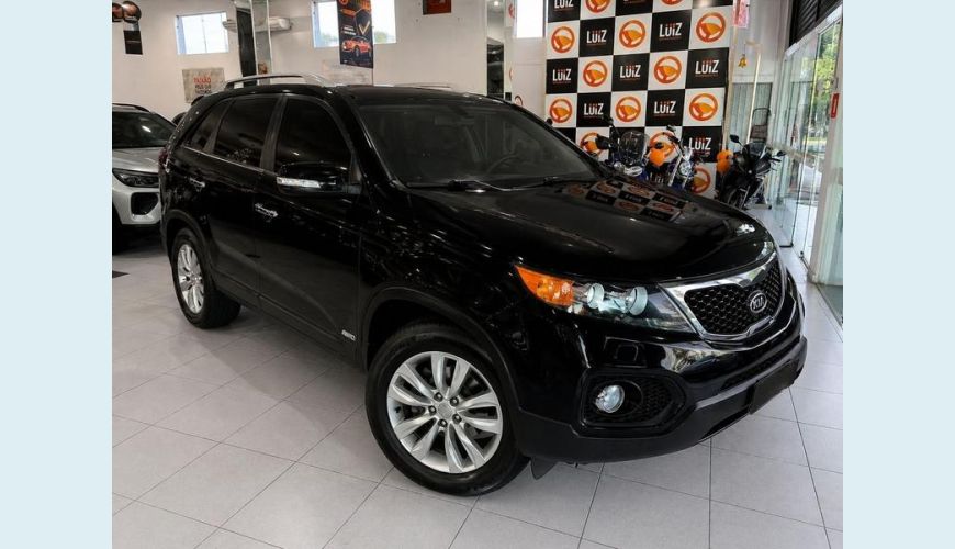 KIA SORRENTO 3.5 V6 24V MANUAL 4P - PRETO - 2012 Foto 4 (Grande)