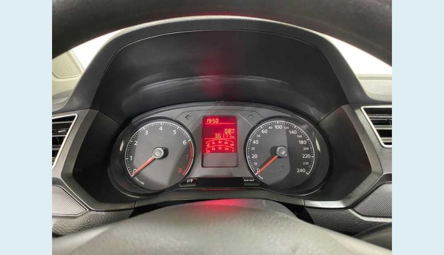 VOLKSWAGEN VOYAGE 1.6 MSI 8V FLEX MANUAL 4P - BRANCO - 2019 Foto 4 (Grande)