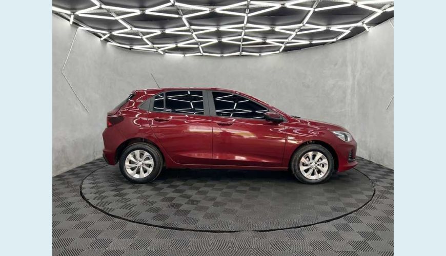 CHEVROLET ONIX LT 1.0 FLEX MANUAL 4P - VERMELHO - 2023 Foto 4 (Grande)