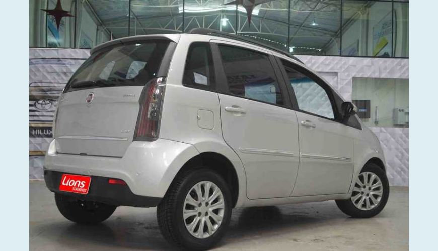 FIAT IDEA ESSENCE 1.6 16V FLEX MANUAL 4P - PRATA - 2014 Foto 4 (Grande)
