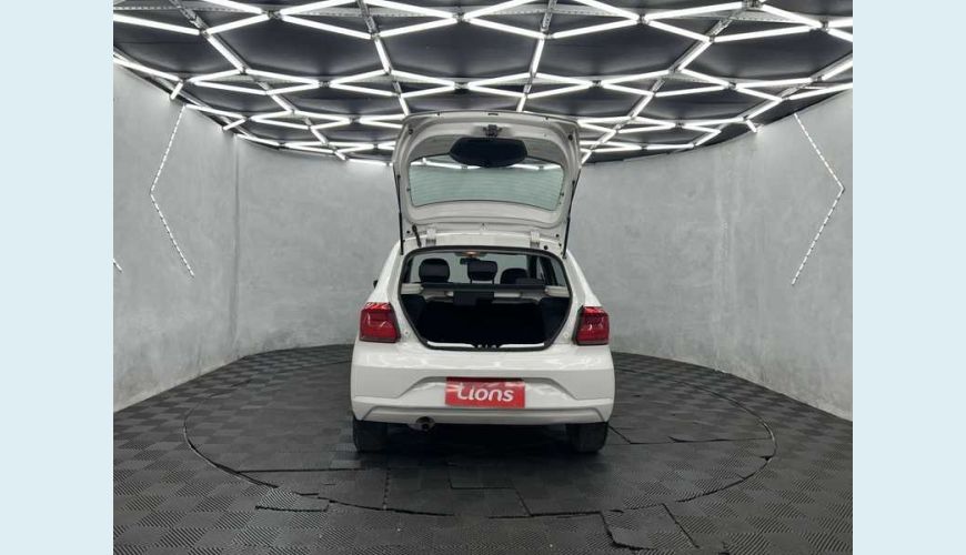 VOLKSWAGEN GOL 1.0 12V FLEX MANUAL 4P - BRANCO - 2023 Foto 4 (Grande)