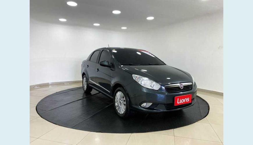 FIAT GRAND SIENA ESSENCE 1.6 16V DUALOGIC FLEX AUT. 4P - CINZA - 2013 Foto 4 (Grande)